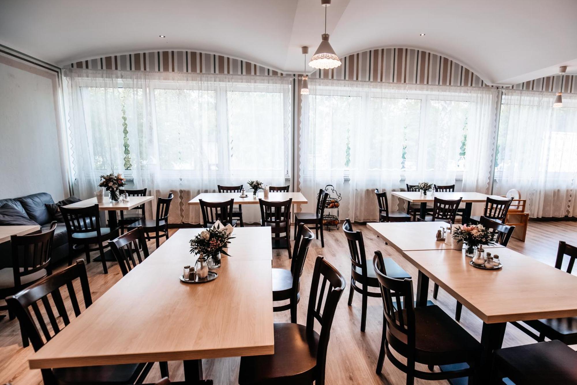 Hotel Am Fluss Heidesee Екстер'єр фото