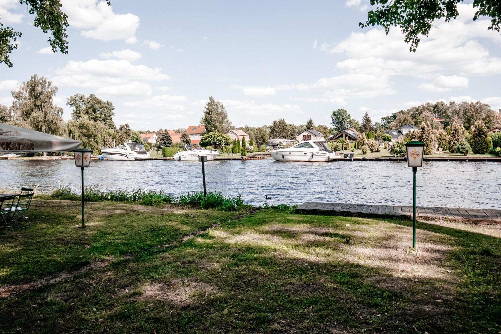 Hotel Am Fluss Heidesee Екстер'єр фото