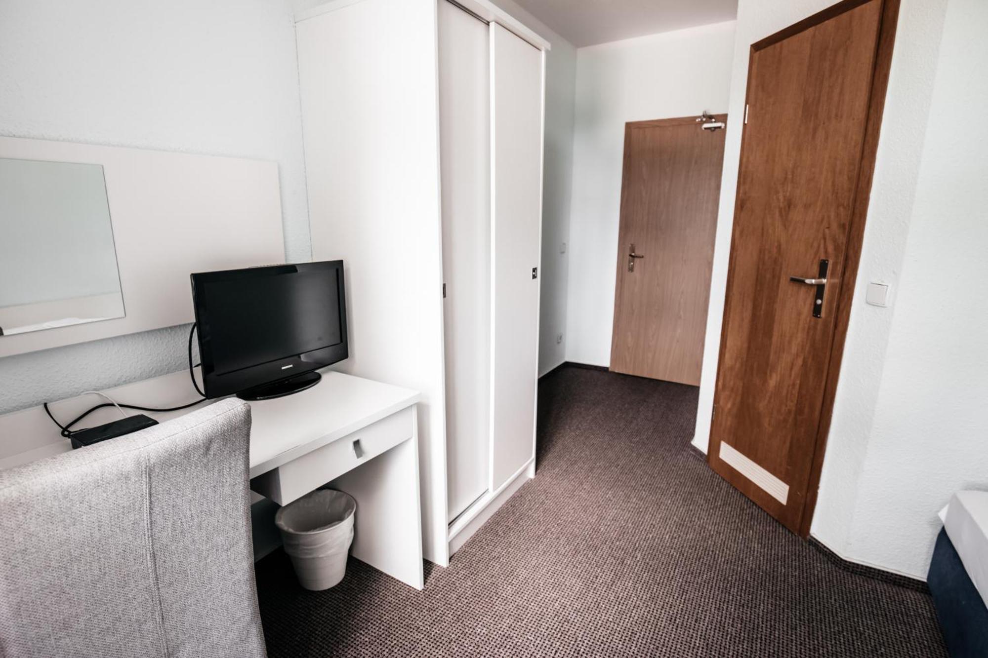 Hotel Am Fluss Heidesee Екстер'єр фото