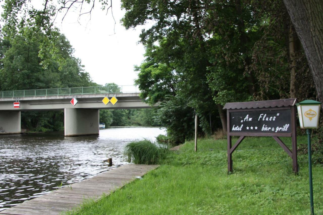 Hotel Am Fluss Heidesee Екстер'єр фото